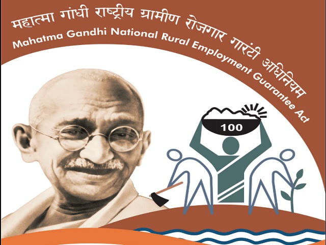 Centre approves MGNREGA Labourers Wage Hike 